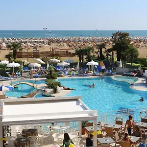 Majestic & Wellness Hotel
